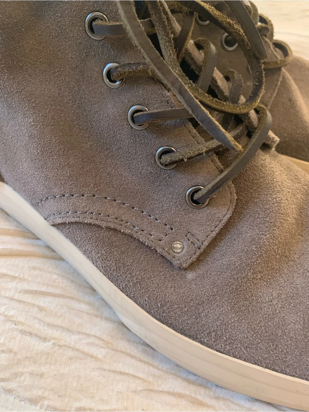 Frye Beacon Gray Suede/Leather High Top Sneakers, size 10.5